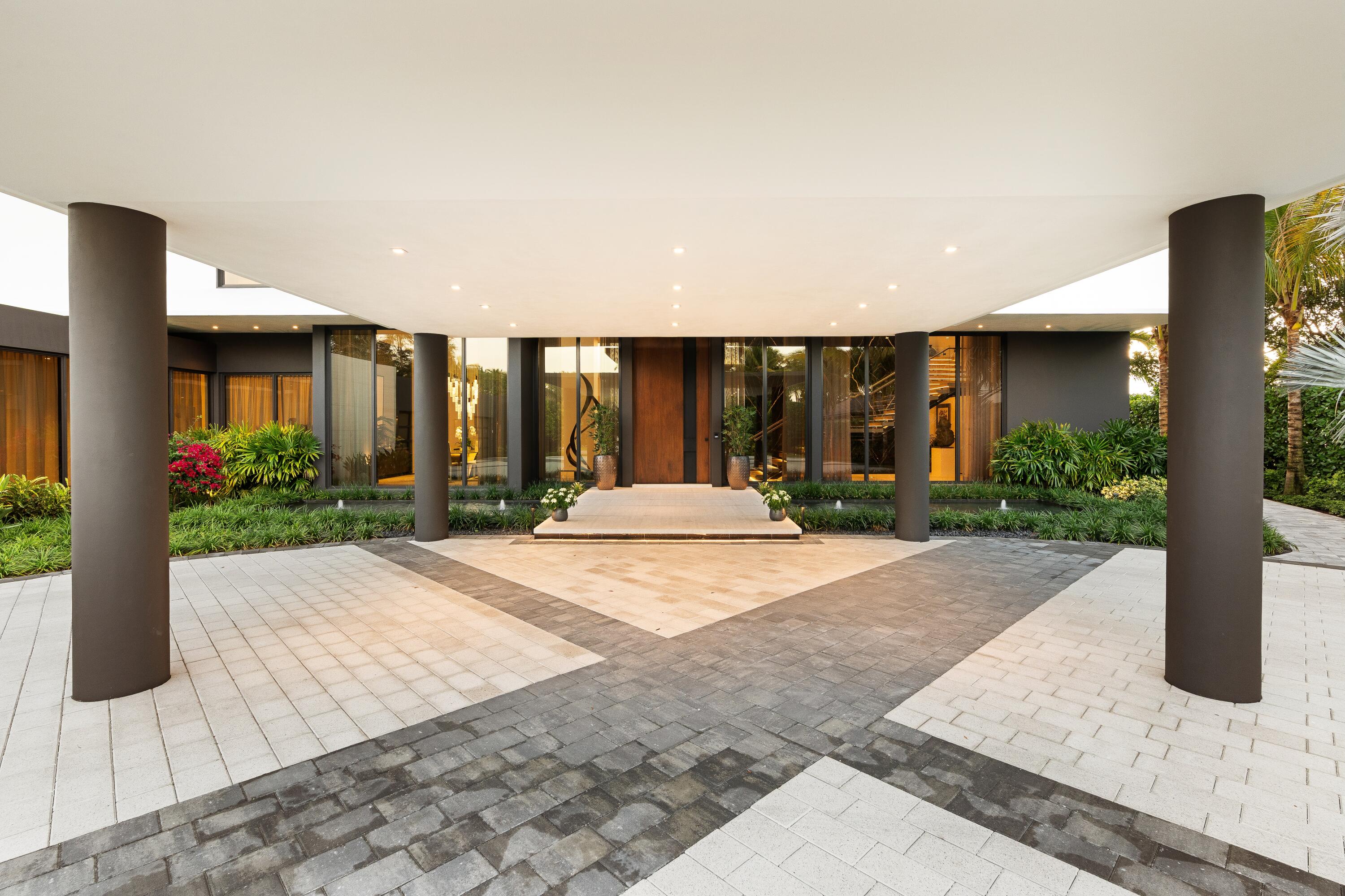 5211 Pennock Point, Jupiter FL 33458