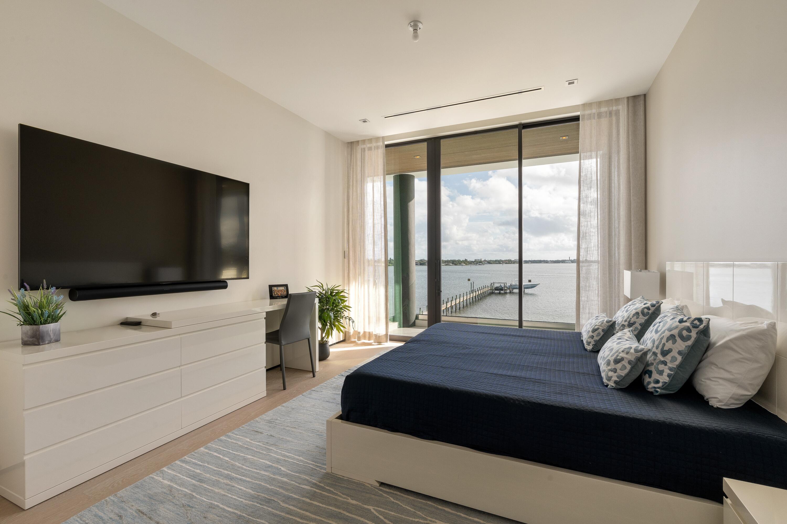 5211 Pennock Point, Jupiter FL 33458