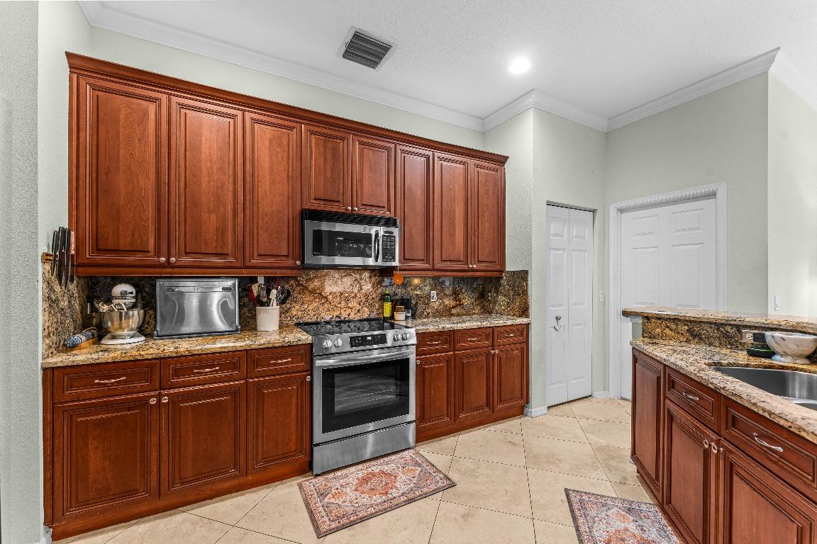 2425 Curley Cut, West Palm Beach FL 33411