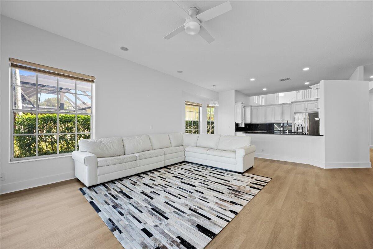 10375 Osprey, West Palm Beach FL 33412