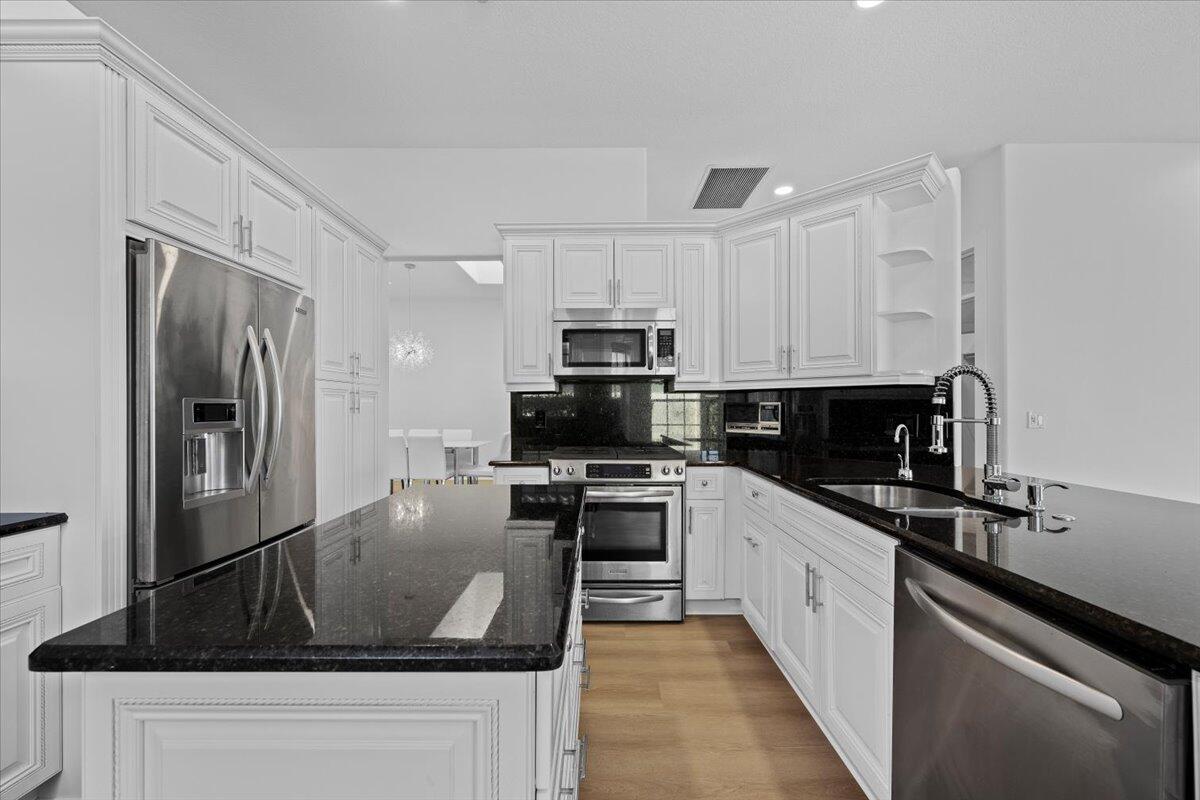 10375 Osprey, West Palm Beach FL 33412