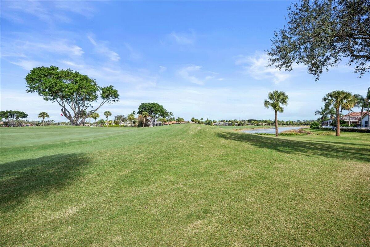 10375 Osprey, West Palm Beach FL 33412