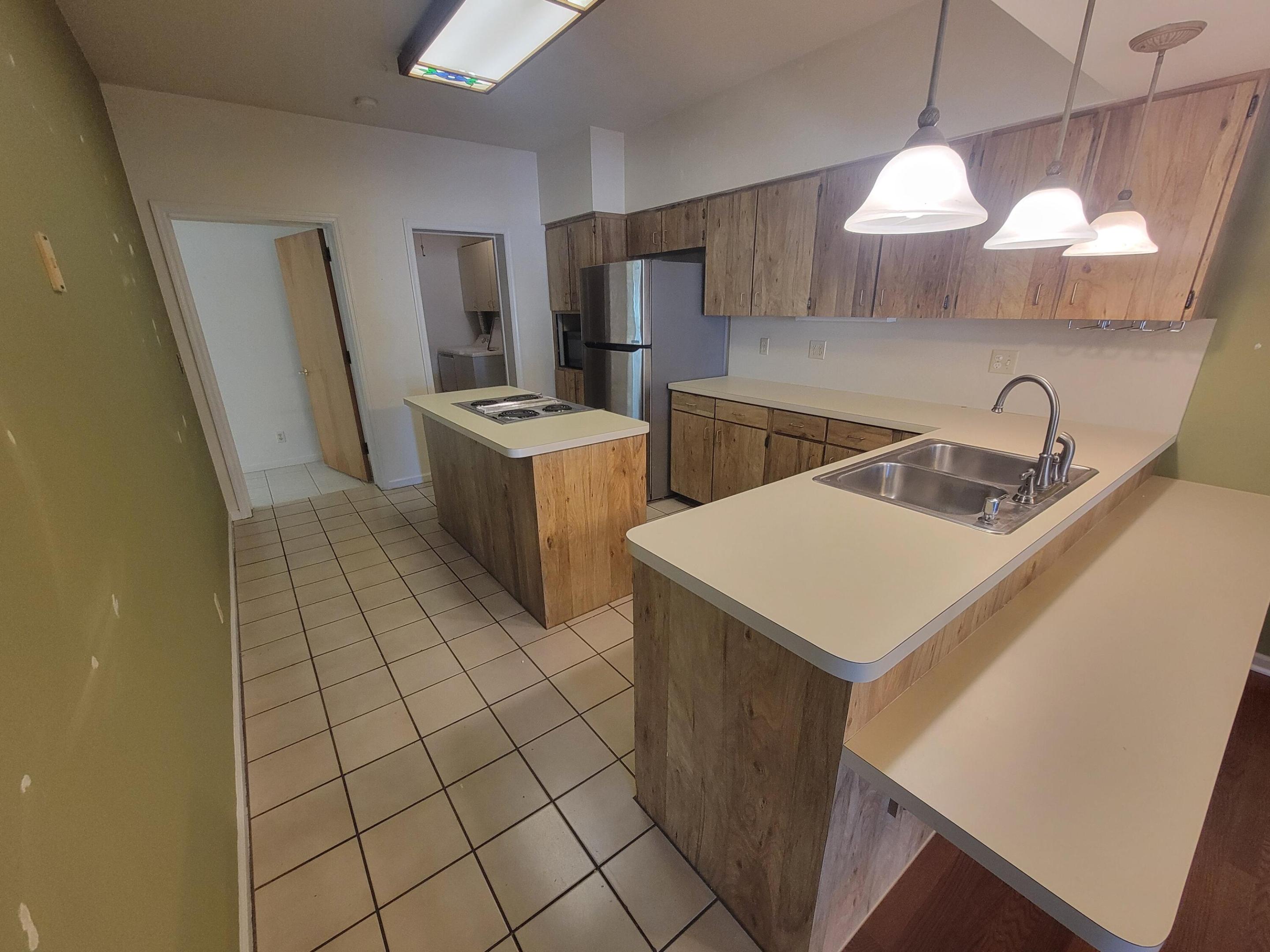 6223 Allen, Jupiter FL 33458