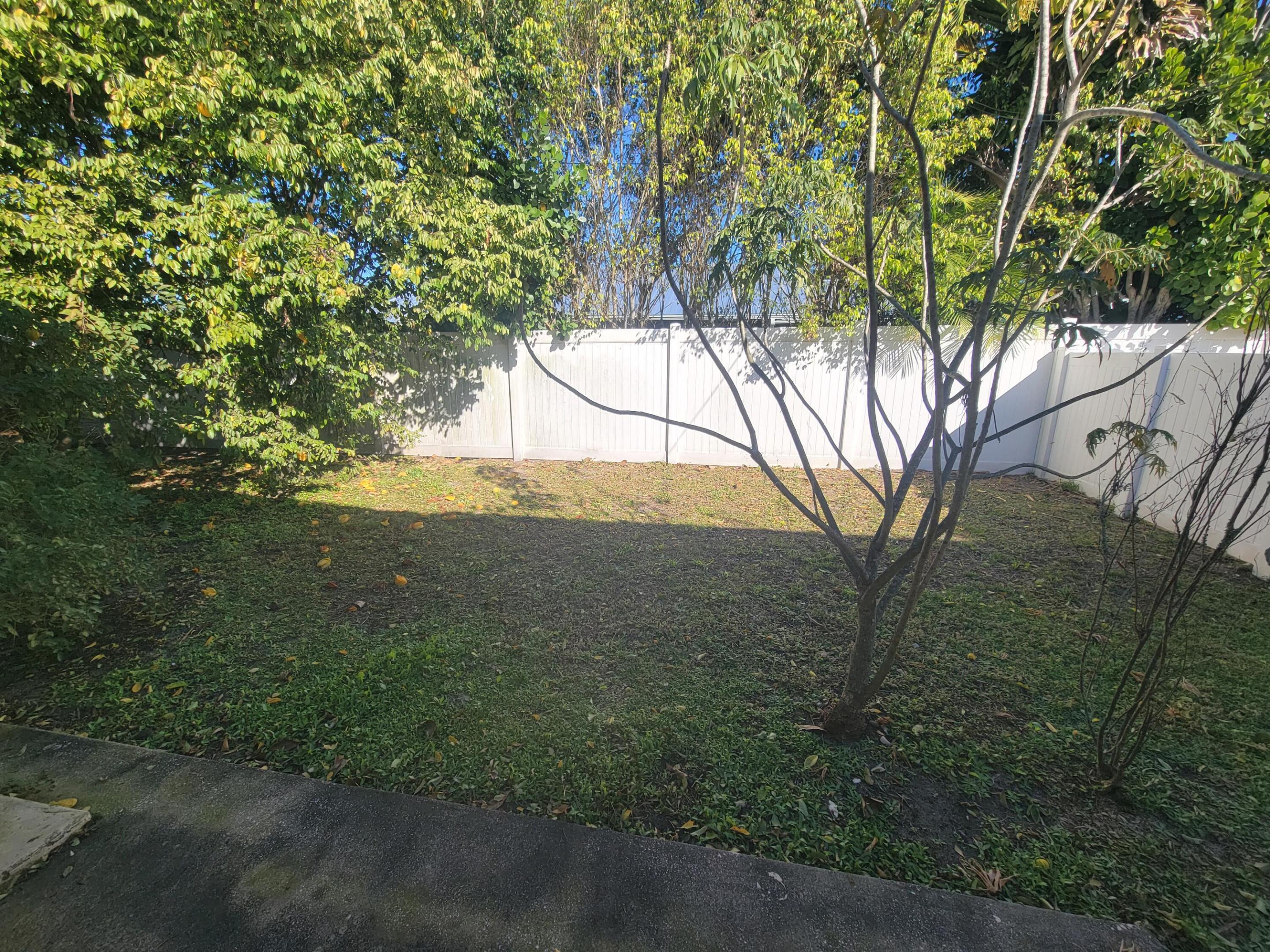 6223 Allen, Jupiter FL 33458