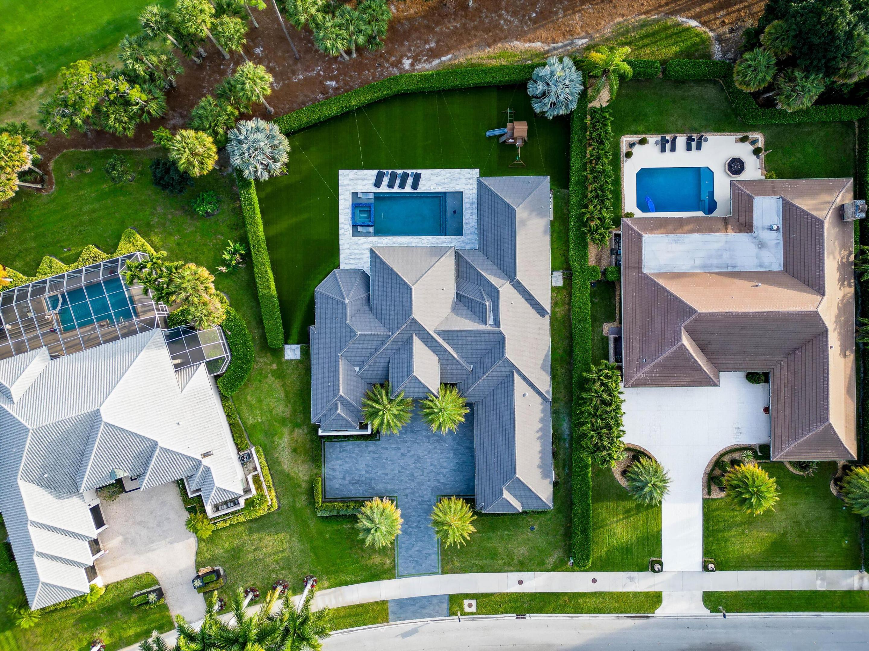1768 Breakers West, West Palm Beach FL 33411