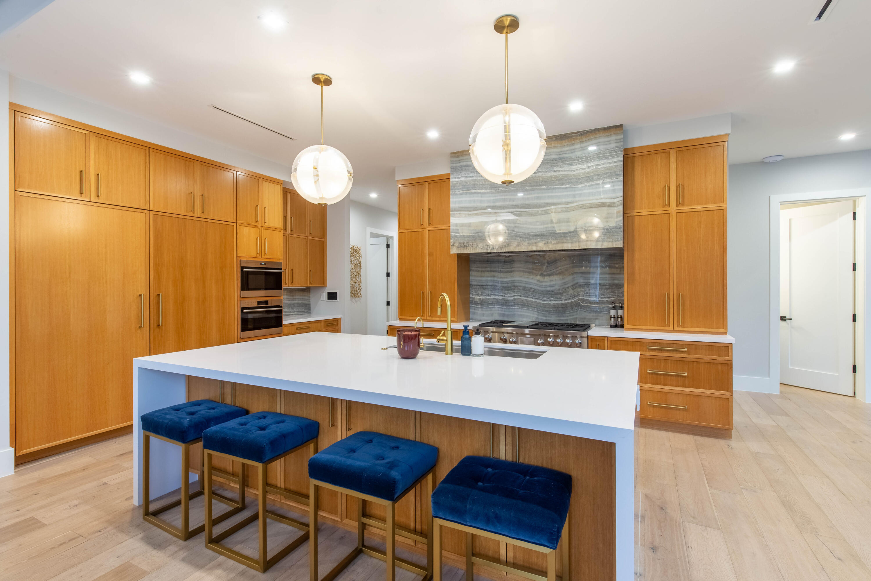1768 Breakers West, West Palm Beach FL 33411
