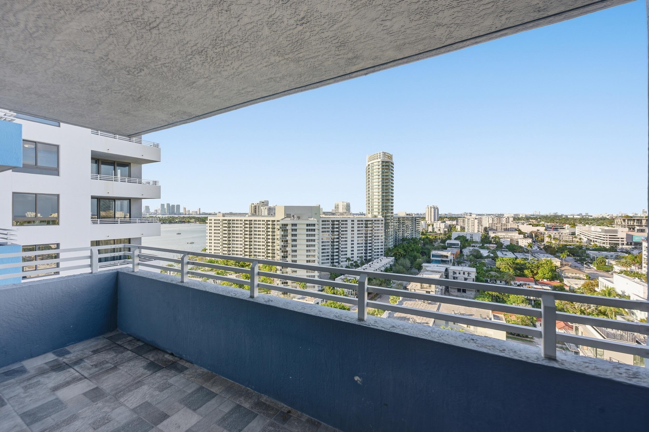 1330 West #1711, Miami Beach FL 33139