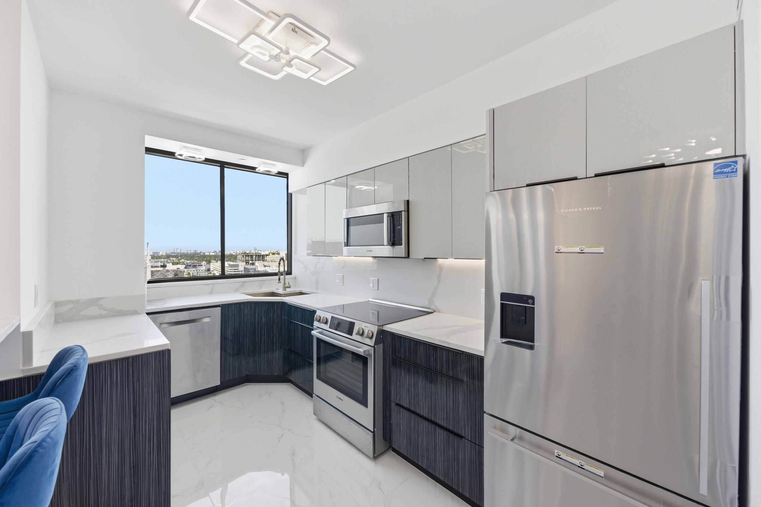 1330 West #1711, Miami Beach FL 33139
