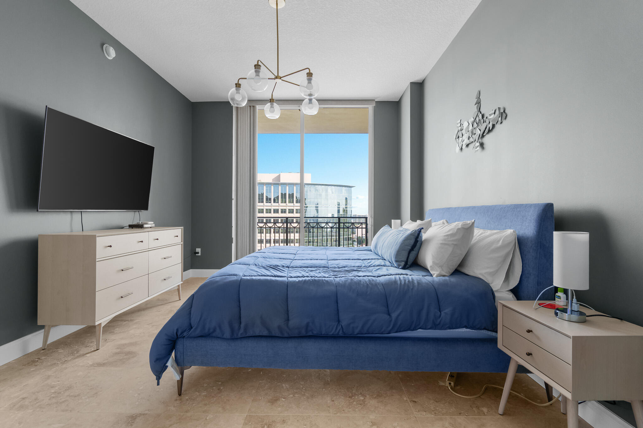 550 Okeechobee #Lph-06, West Palm Beach FL 33401