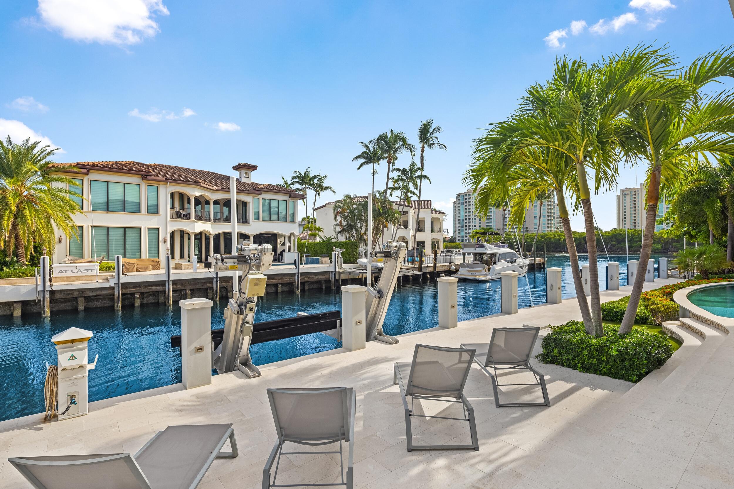 863 Enfield, Boca Raton FL 33487