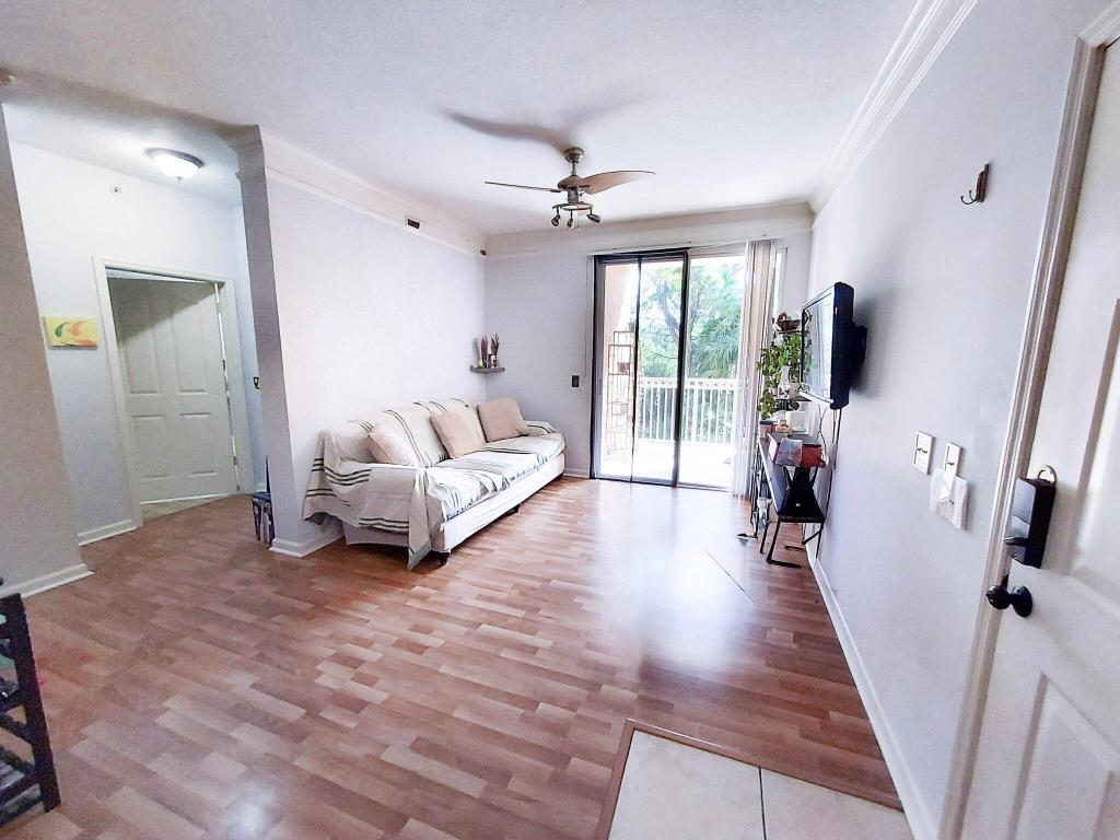 2204 Myrtlewood, Palm Beach Gardens FL 33418