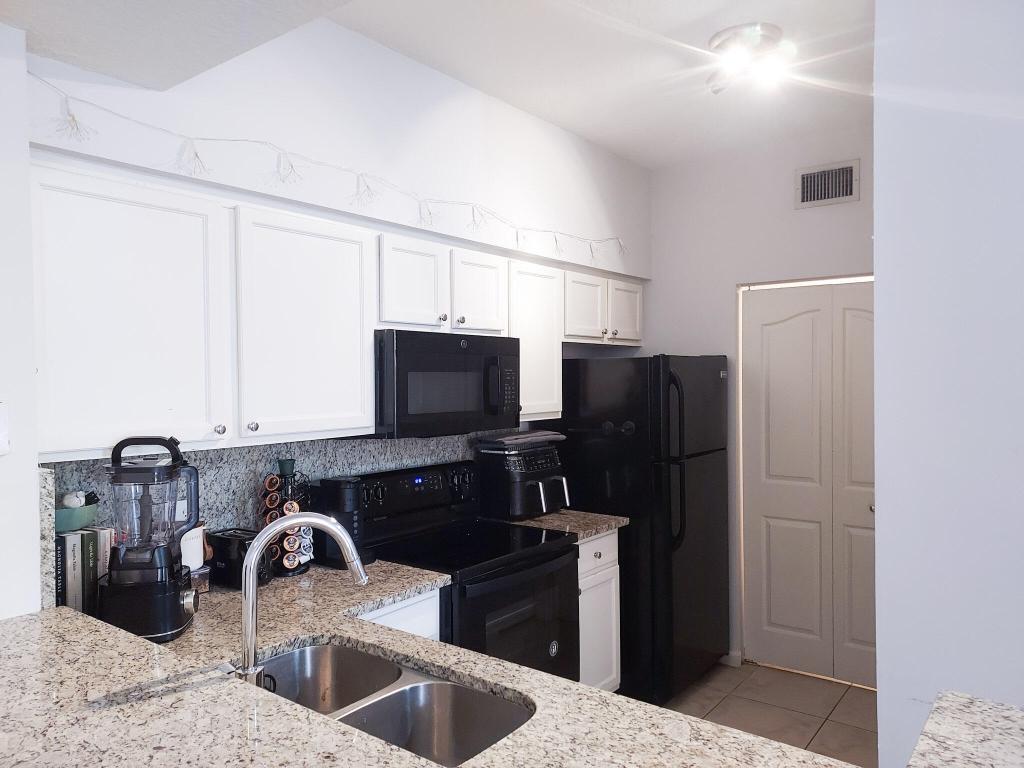 2204 Myrtlewood, Palm Beach Gardens FL 33418
