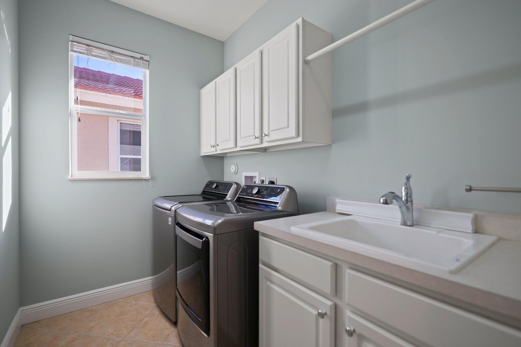 12285 Aviles, Palm Beach Gardens FL 33418