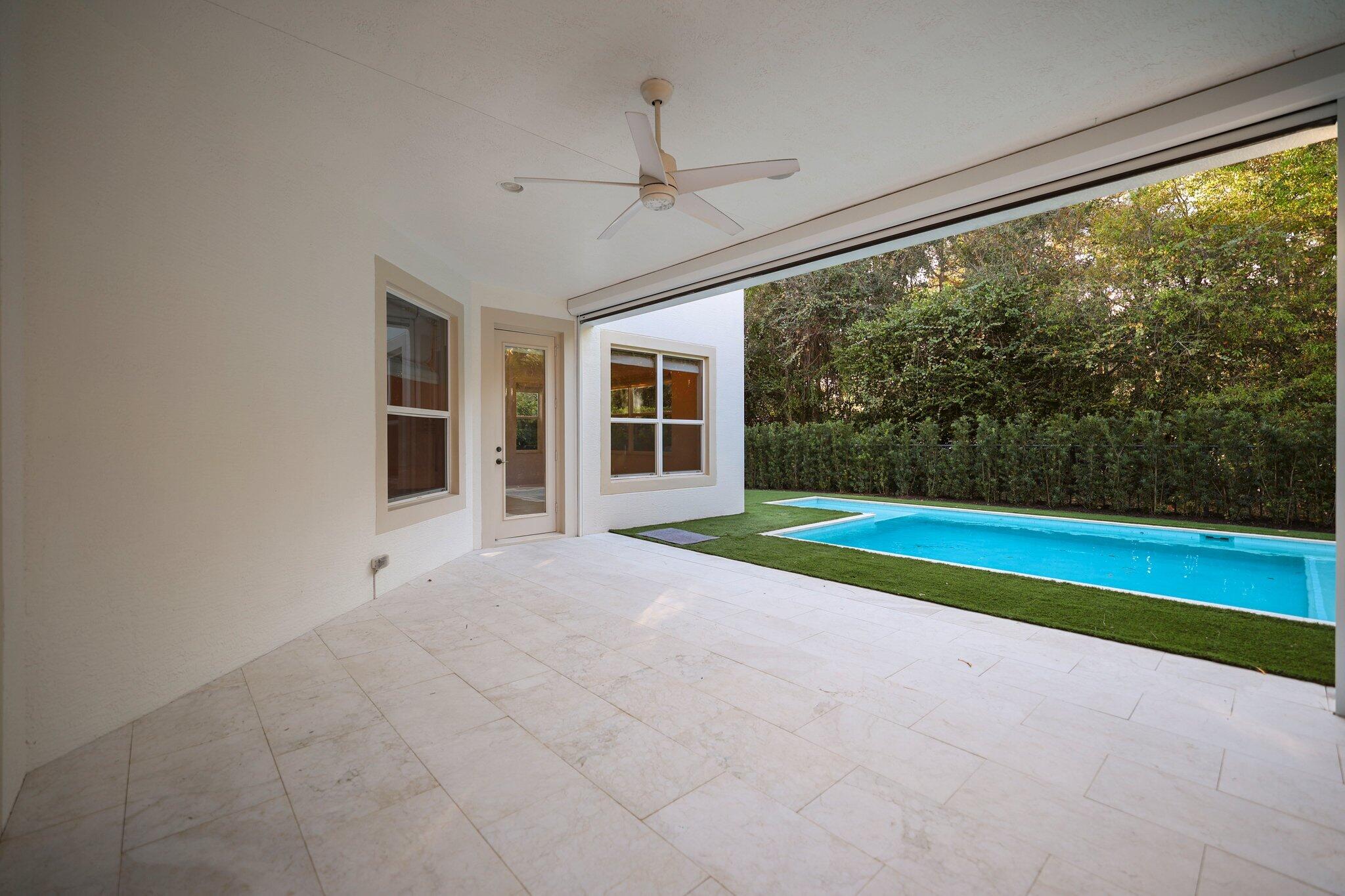 12285 Aviles, Palm Beach Gardens FL 33418
