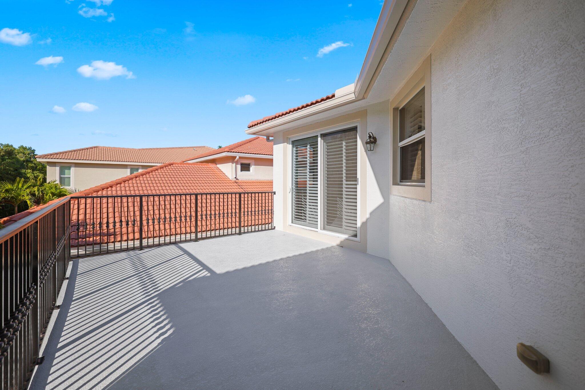 12285 Aviles, Palm Beach Gardens FL 33418