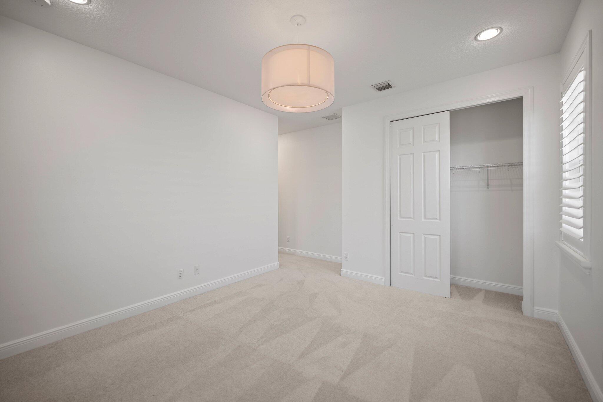12285 Aviles, Palm Beach Gardens FL 33418