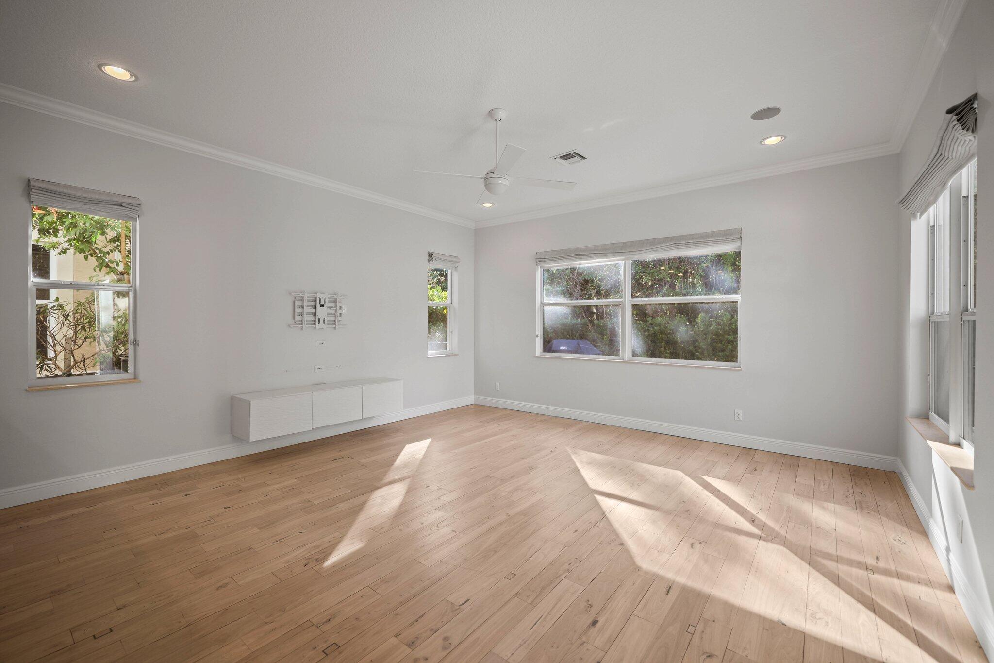 12285 Aviles, Palm Beach Gardens FL 33418