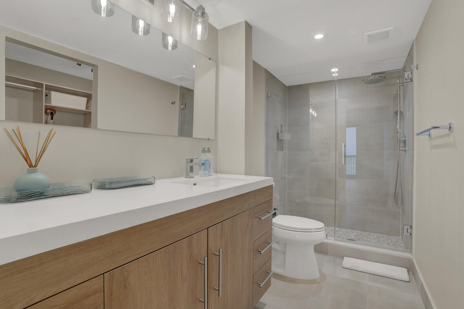 1361 S Ocean #Phb9, Pompano Beach FL 33062
