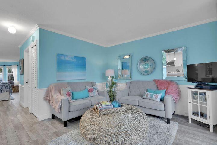 726 Ocean Dunes, Jupiter FL 33477