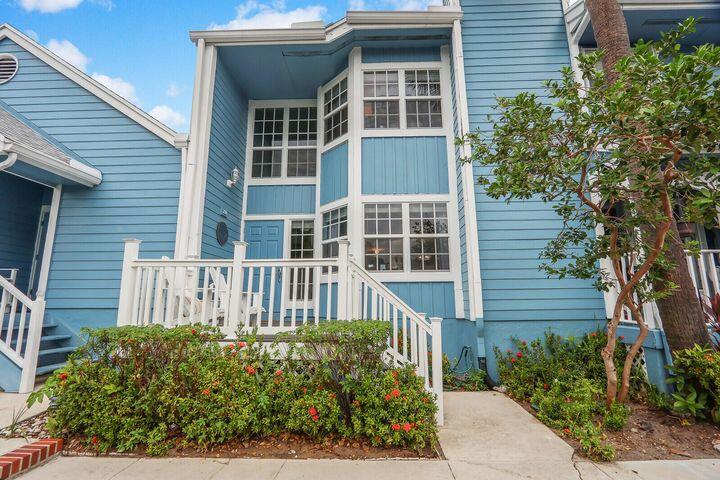 726 Ocean Dunes, Jupiter FL 33477