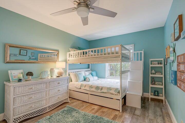 726 Ocean Dunes, Jupiter FL 33477