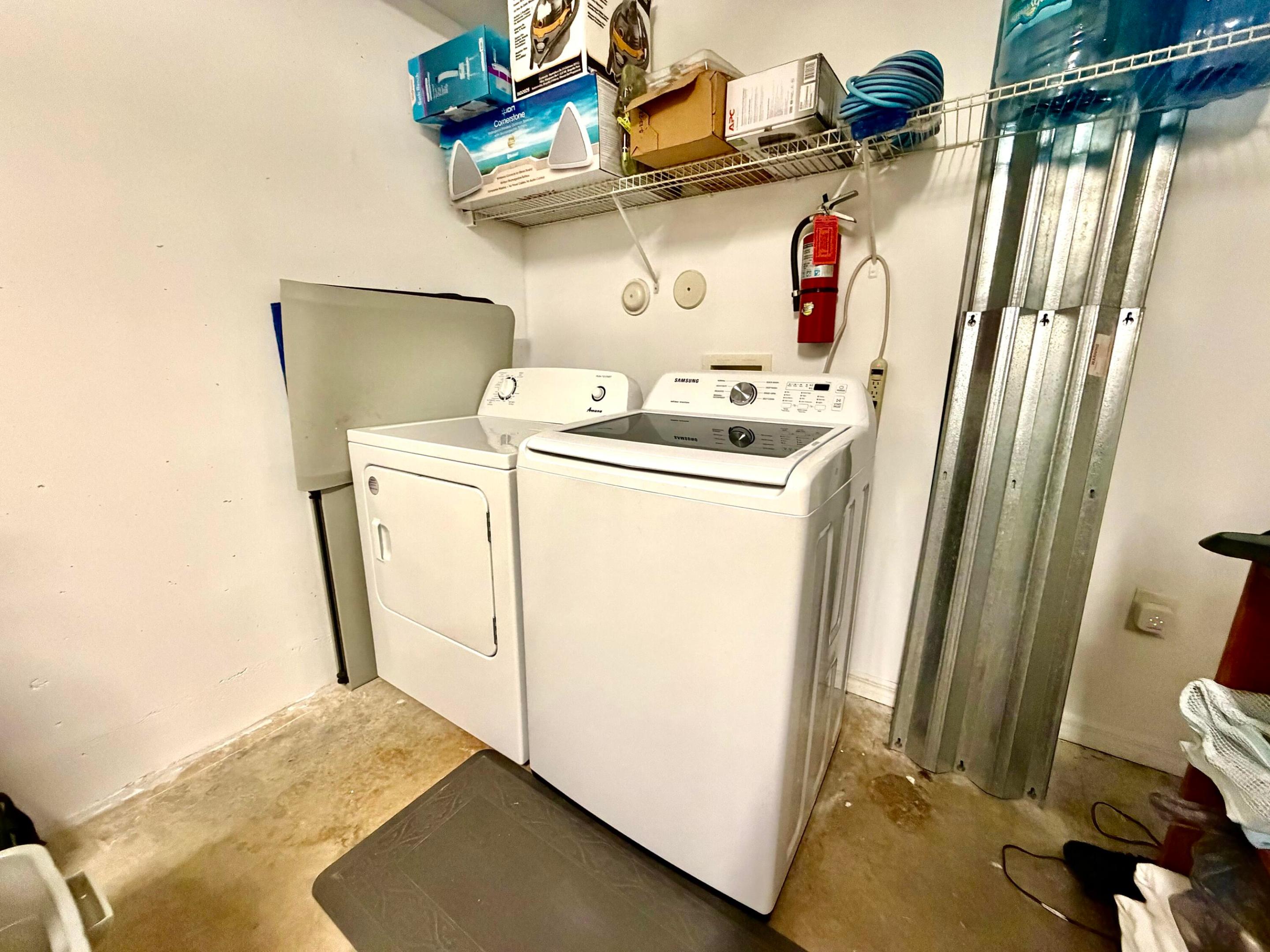 330 Crestwood #202, Royal Palm Beach FL 33411