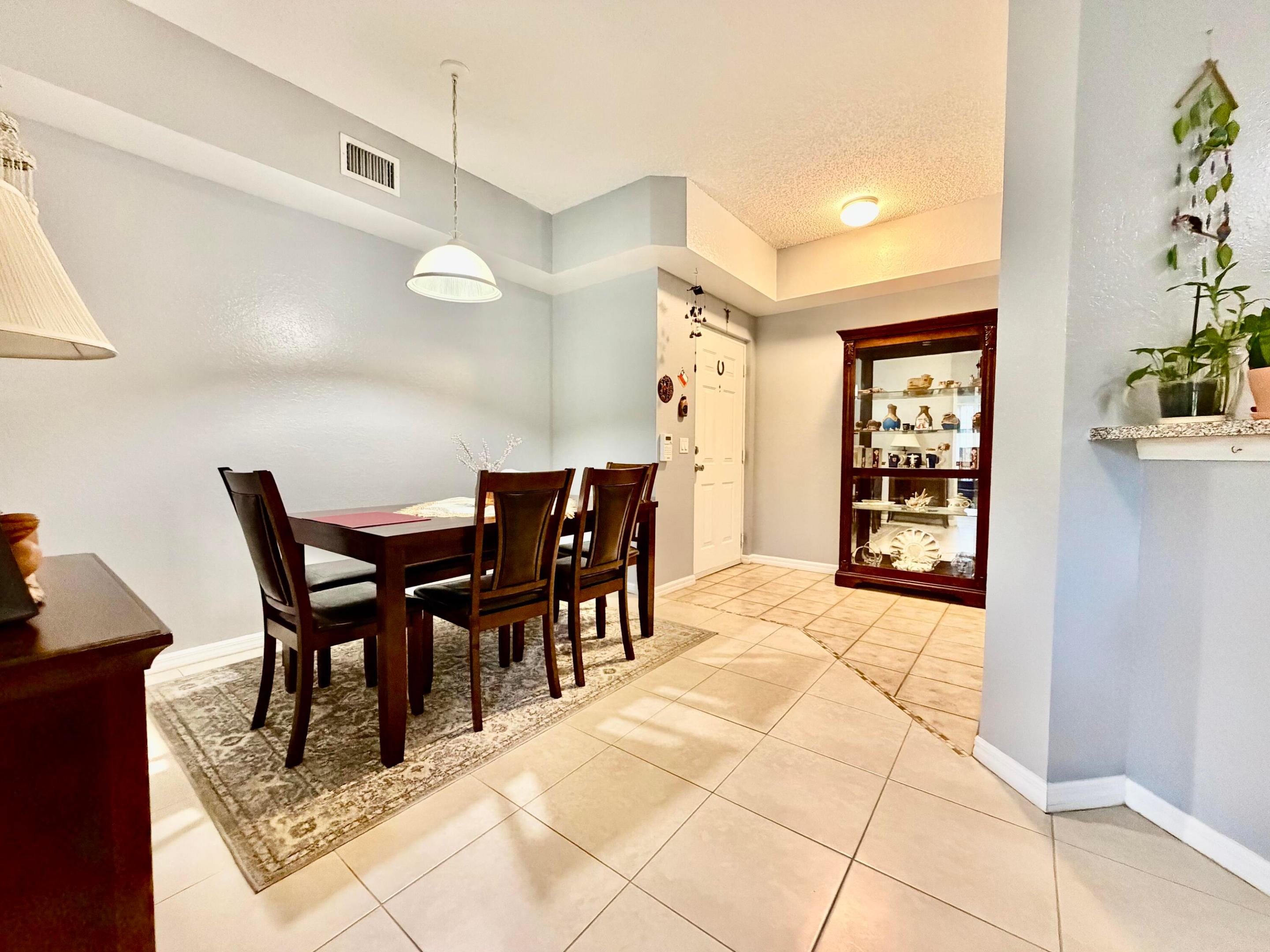 330 Crestwood #202, Royal Palm Beach FL 33411