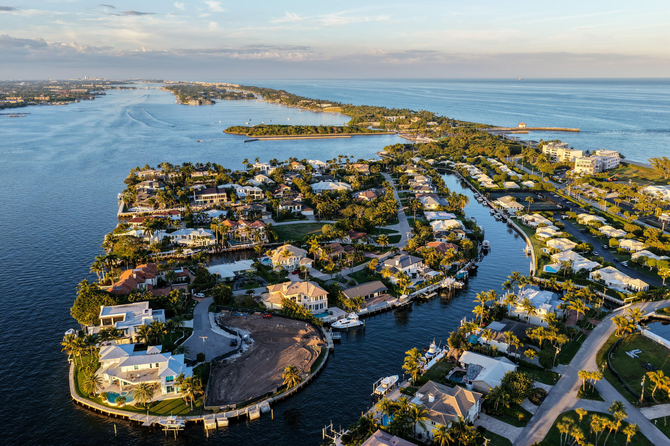 92 Island, Ocean Ridge FL 33435