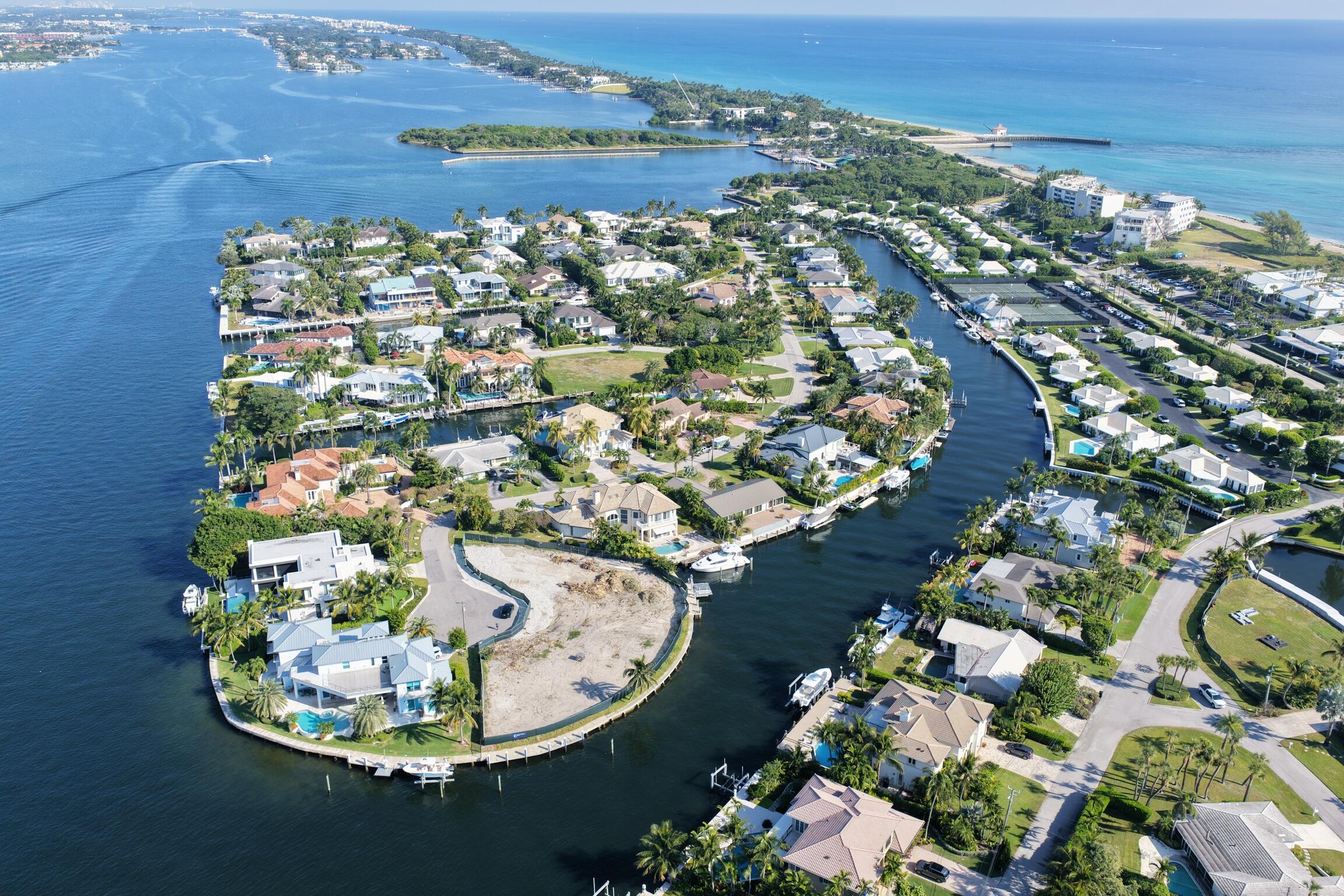92 Island, Ocean Ridge FL 33435