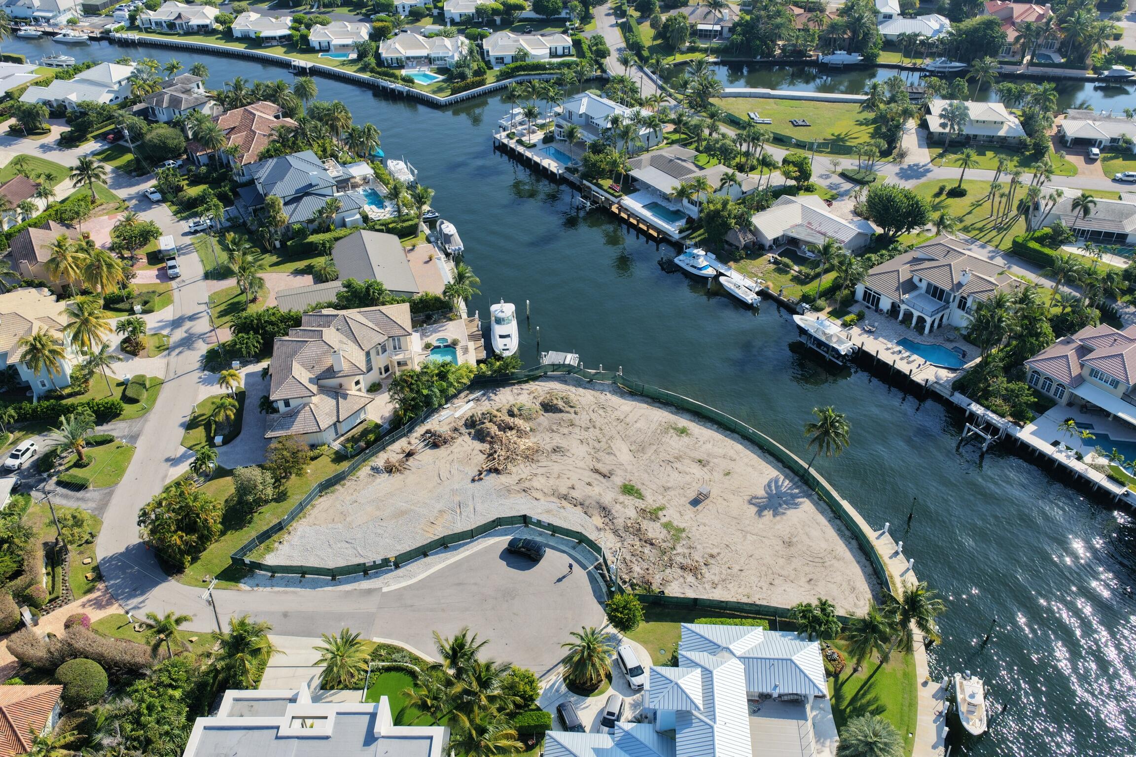 92 Island, Ocean Ridge FL 33435