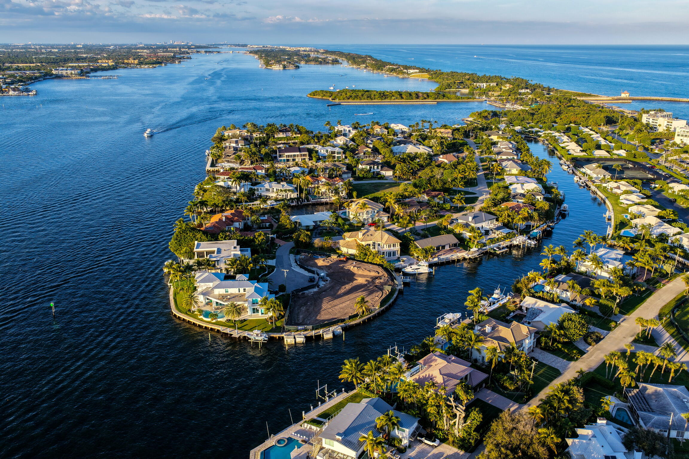 92 Island, Ocean Ridge FL 33435