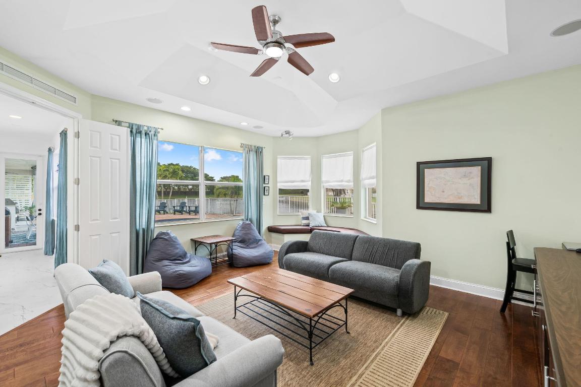 12570 Yardley, Boca Raton FL 33428