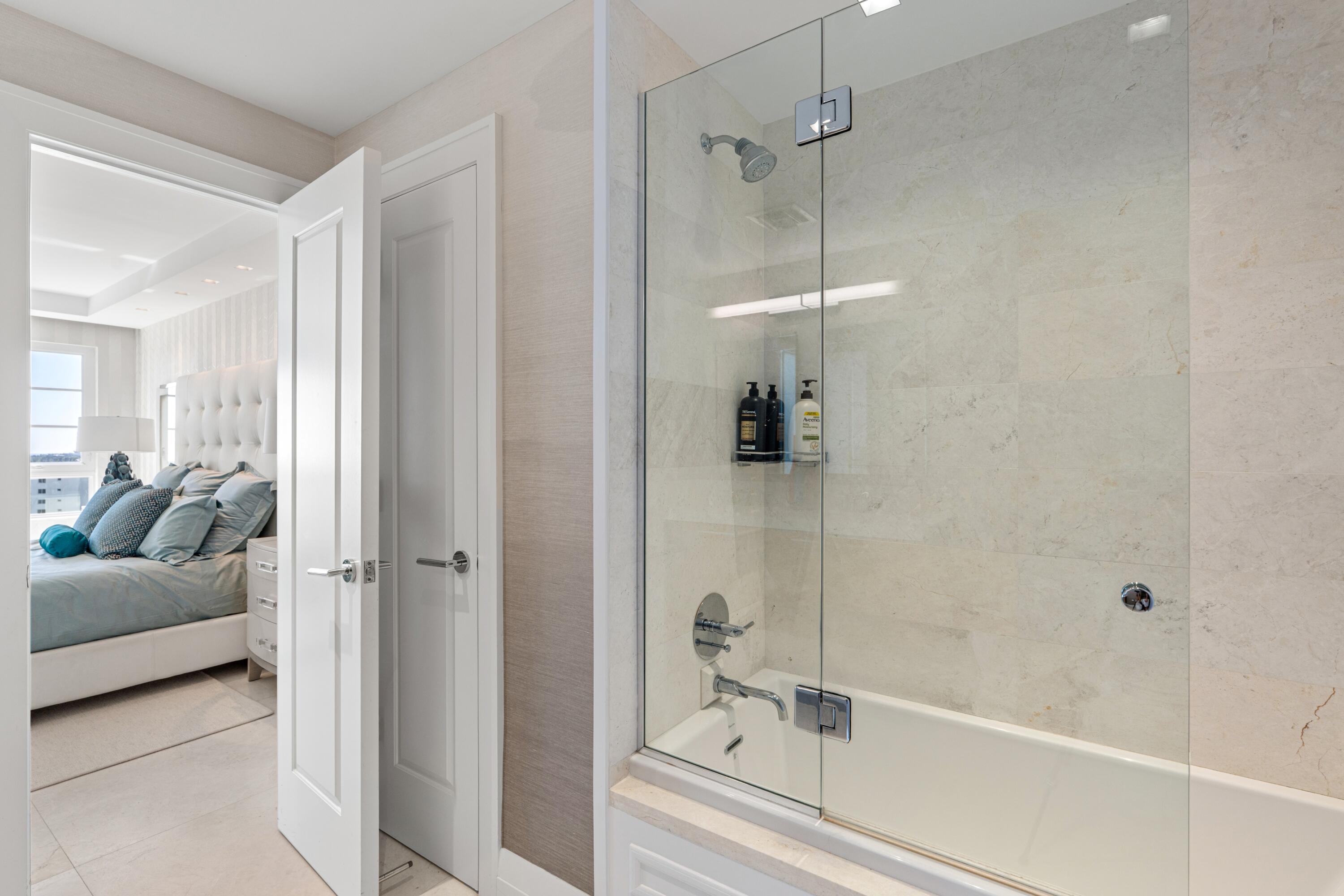 50 East #12g (penthouse), Delray Beach FL 33483