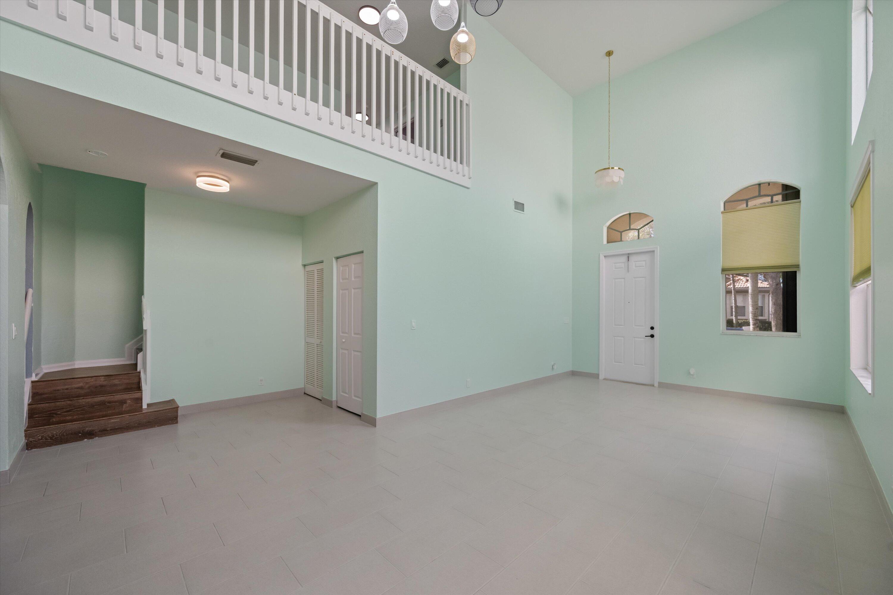 1222 Rose Gate, Riviera Beach FL 33404