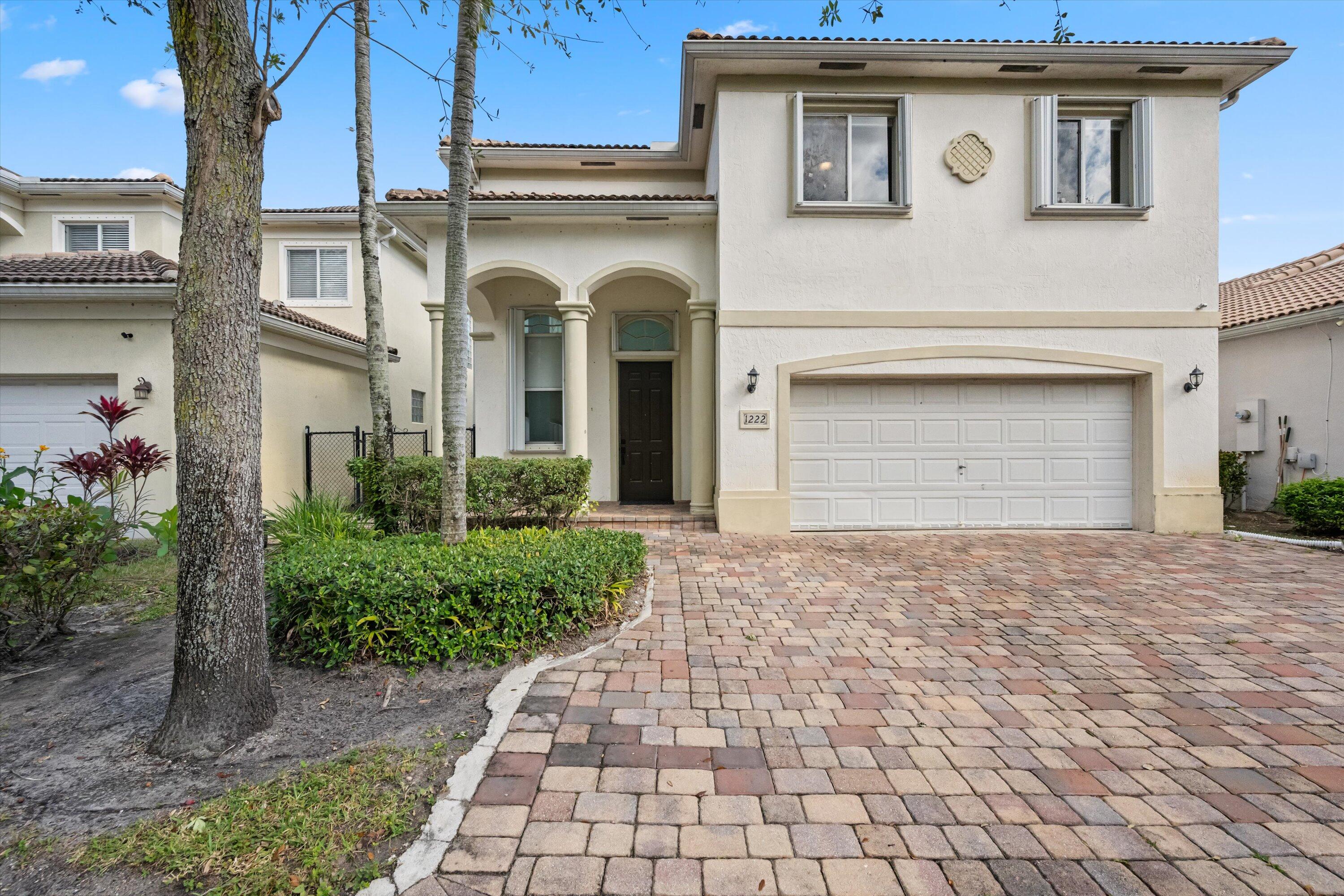 1222 Rose Gate, Riviera Beach FL 33404