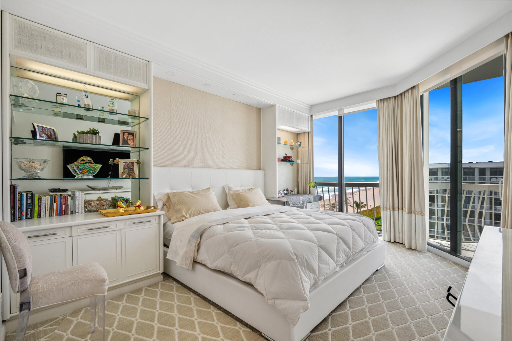 2100 S Ocean #Ph 607n, Palm Beach FL 33480
