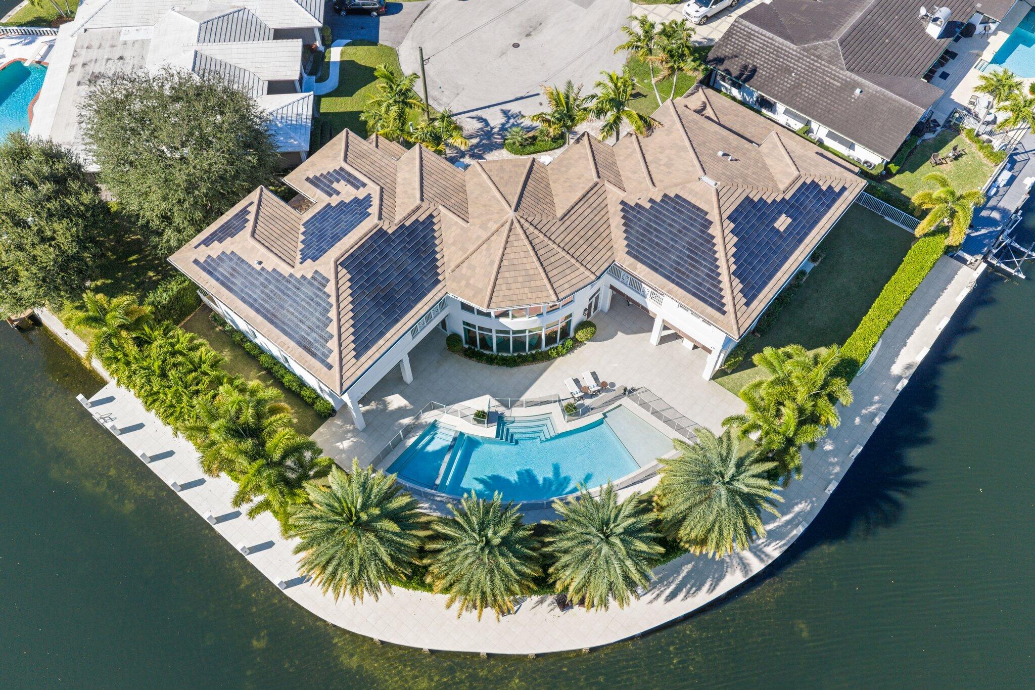 3700 NE 24th, Lighthouse Point FL 33064
