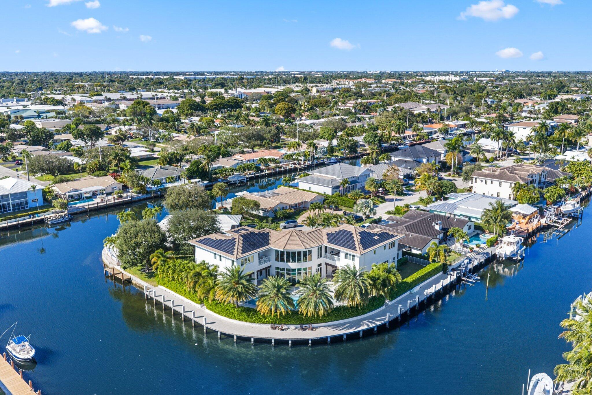3700 NE 24th, Lighthouse Point FL 33064
