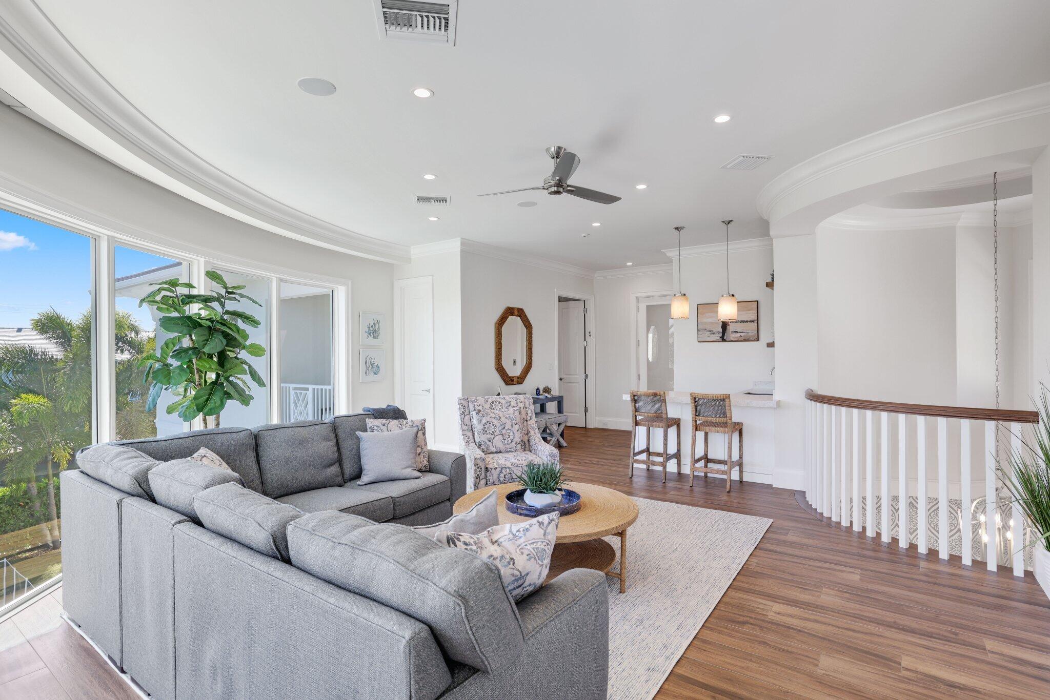 3700 NE 24th, Lighthouse Point FL 33064