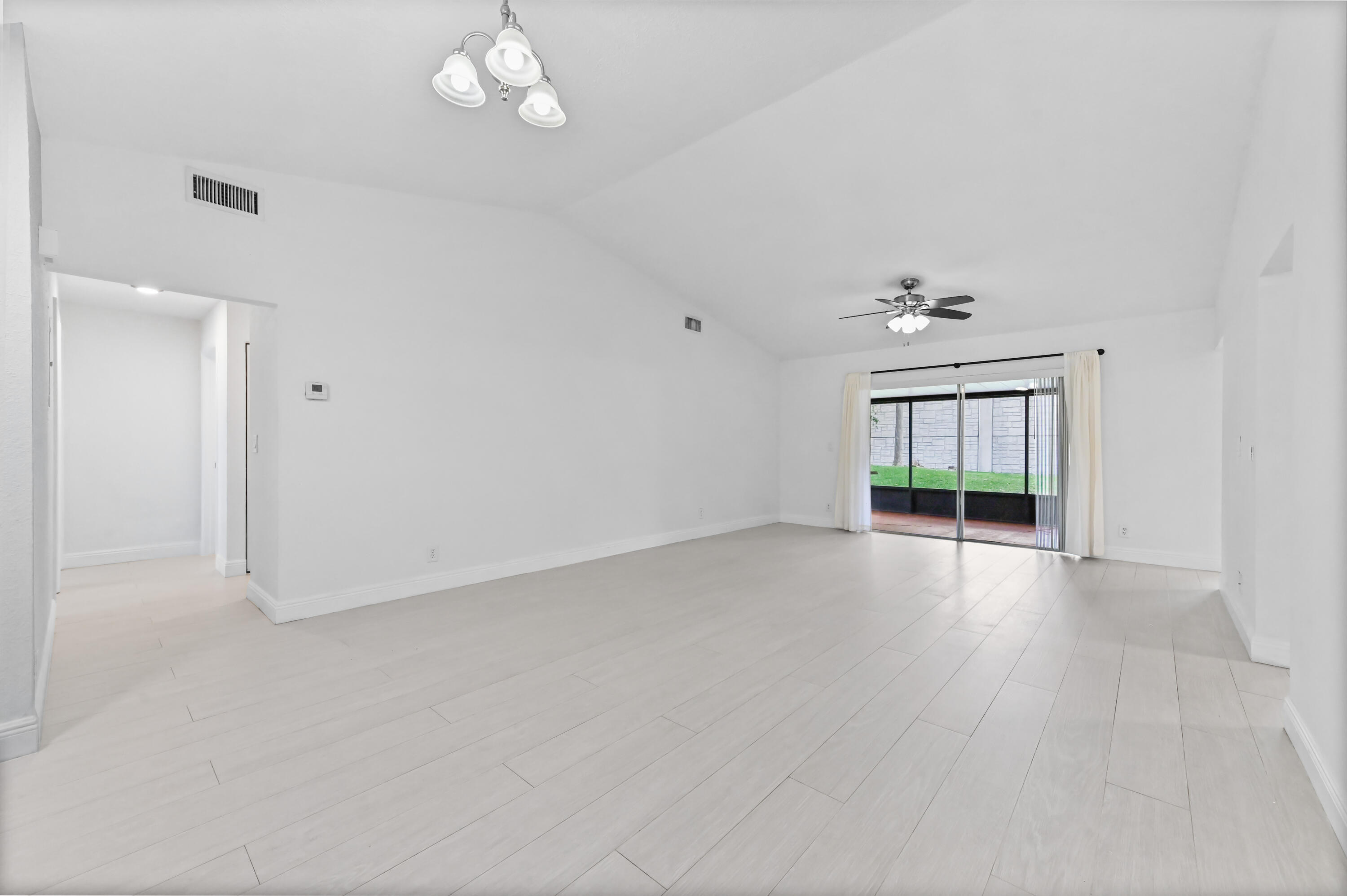 9969 Robins Nest, Boca Raton FL 33496