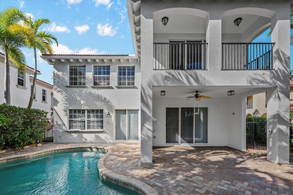 1062 Vintner, Palm Beach Gardens FL 33410