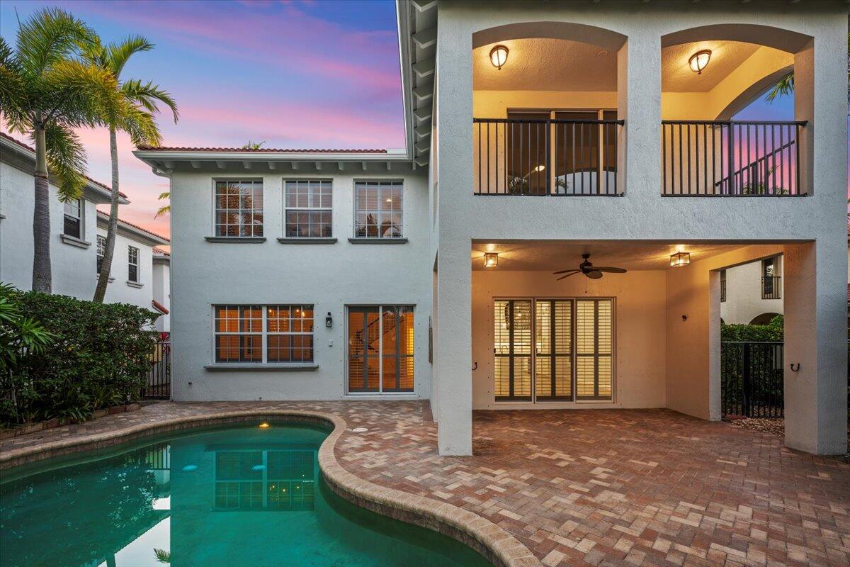 1062 Vintner, Palm Beach Gardens FL 33410