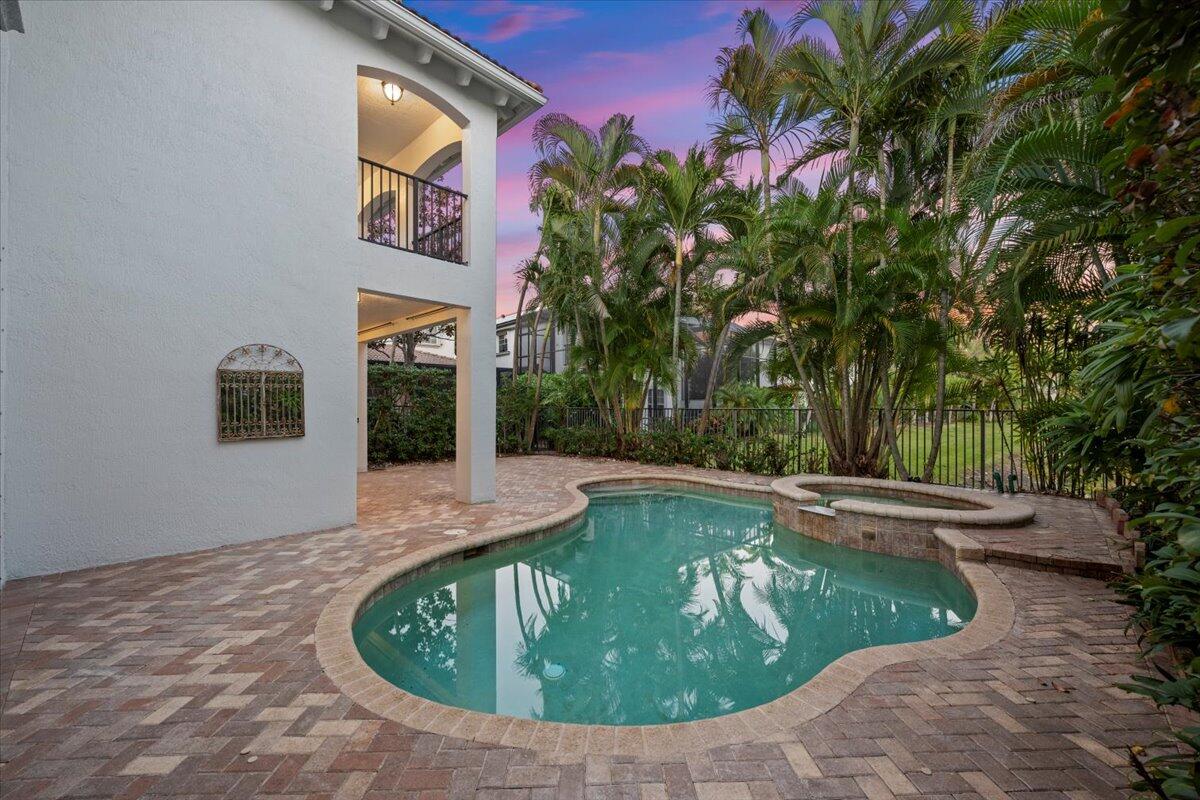 1062 Vintner, Palm Beach Gardens FL 33410