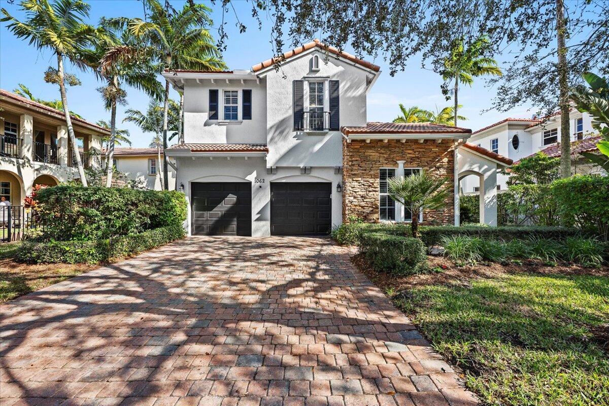 1062 Vintner, Palm Beach Gardens FL 33410