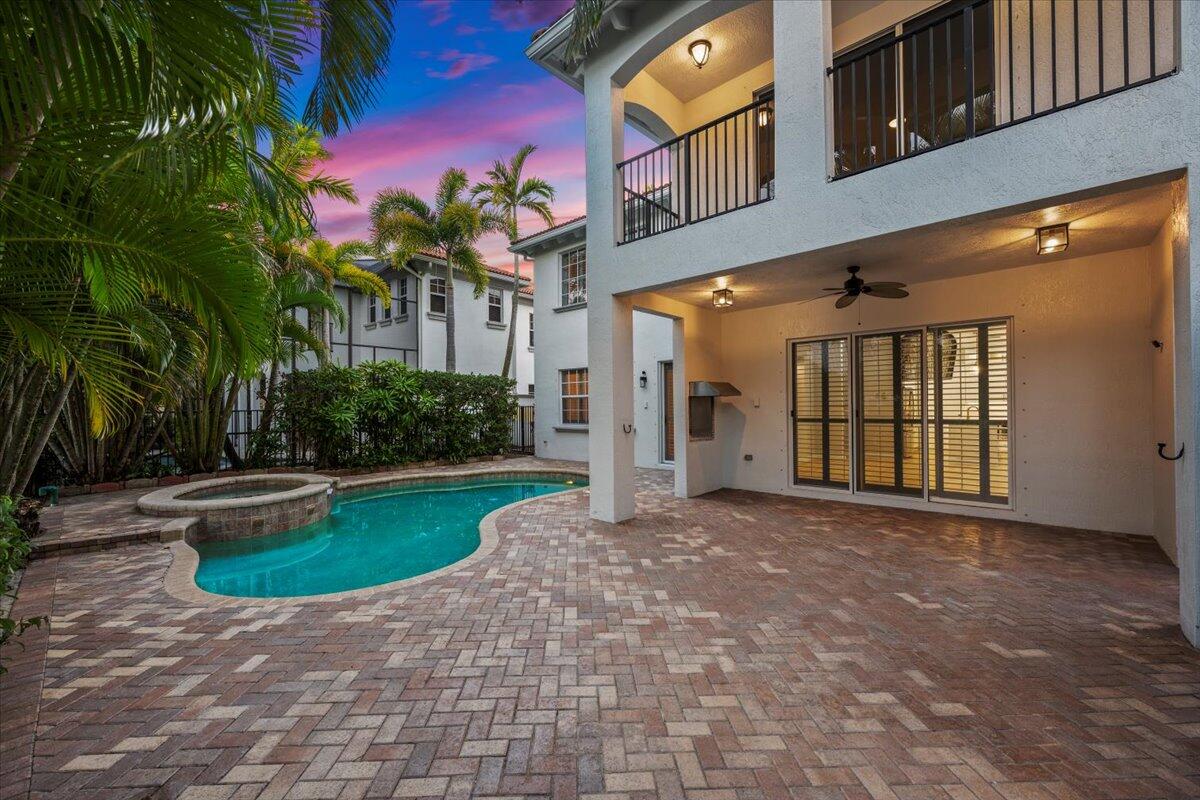 1062 Vintner, Palm Beach Gardens FL 33410