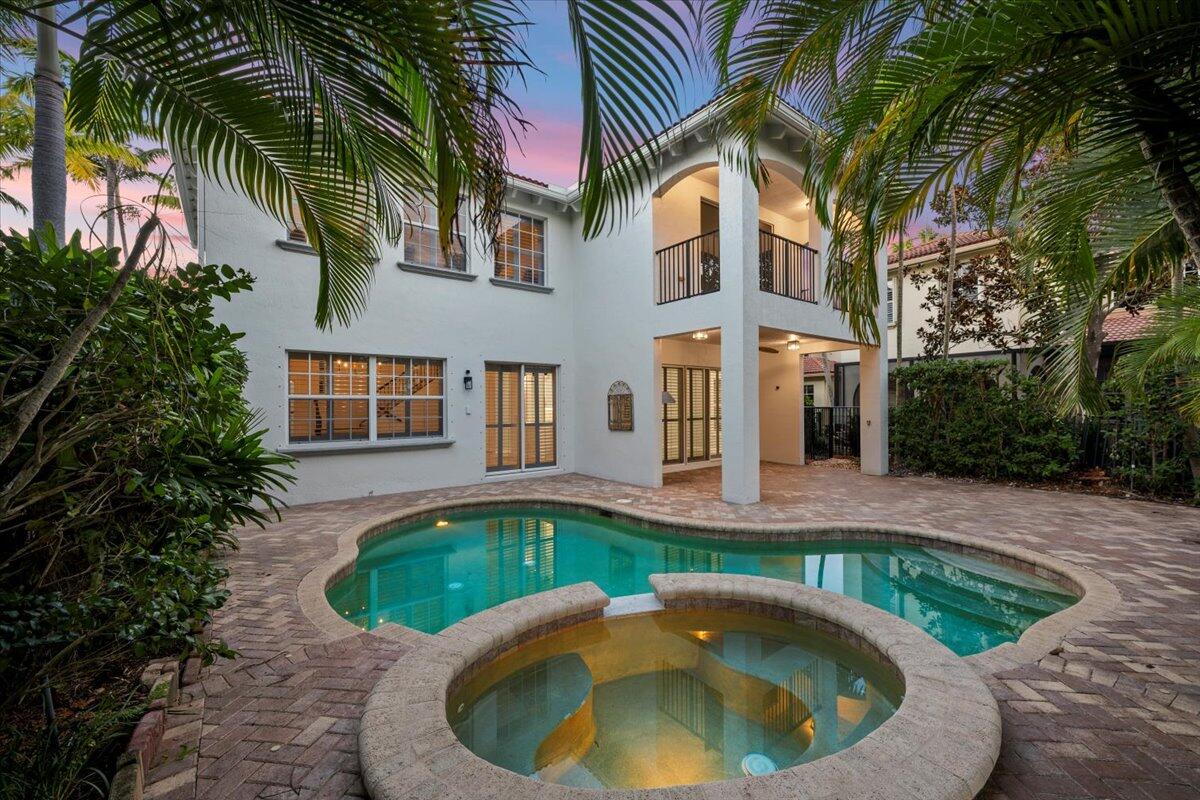 1062 Vintner, Palm Beach Gardens FL 33410
