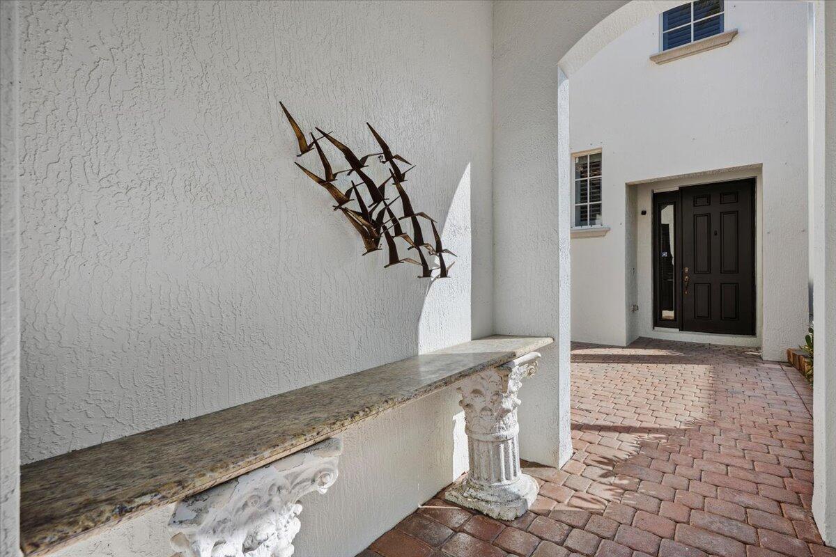 1062 Vintner, Palm Beach Gardens FL 33410