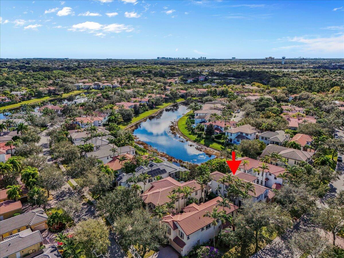 1062 Vintner, Palm Beach Gardens FL 33410