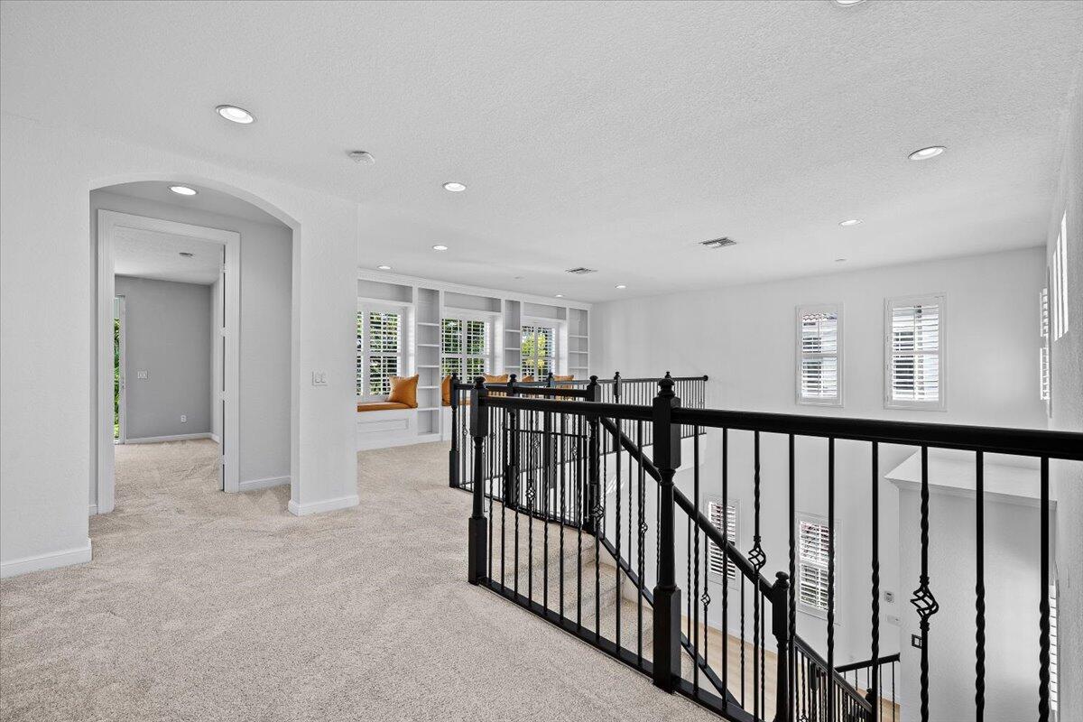 1062 Vintner, Palm Beach Gardens FL 33410