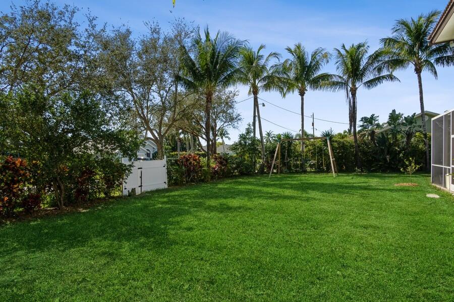 6031 Robinson, Jupiter FL 33458